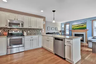 6745 Wildflower Dr S, Cottage Grove, MN 55016 - Photo 19