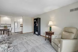 3421 Kent St, Shoreview, MN 55126 - Photo 7