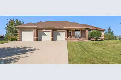 4814 37th Avenue N, Reile's Acres, ND 58102 - Photo 1