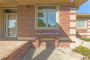 4814 37th Ave N, Reile's Acres, ND 58102 - Photo 5