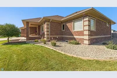 4814 37th Avenue N, Reile's Acres, ND 58102 - Photo 55