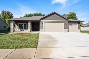 604 Britz Dr, Luverne, MN 56156 - Photo 1