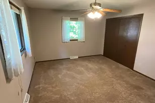 20128 554th St, West Concord, MN 55985 - Photo 7