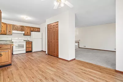 2507 Woodbridge Street, Roseville, MN 55113 - Photo 13