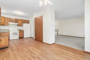 2507 Woodbridge St, Roseville, MN 55113 - Photo 13