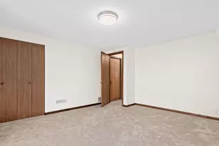 2507 Woodbridge St, Roseville, MN 55113 - Photo 15