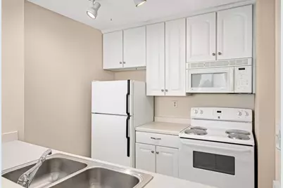 1181 Edgcumbe Road #413, Saint Paul, MN 55105 - Photo 5