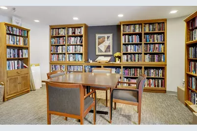 1181 Edgcumbe Road #413, Saint Paul, MN 55105 - Photo 13