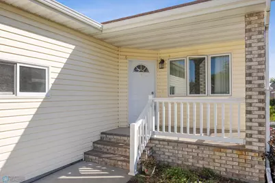 600 32nd Street N, Moorhead, MN 56560 - Photo 3