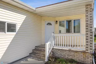 600 32 St N, Moorhead, MN 56560 - Photo 3