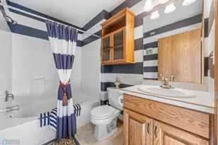 600 32 St N, Moorhead, MN 56560 - Photo 15