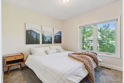 2595 Lydiard Circle, Excelsior, MN 55331 - Photo 19