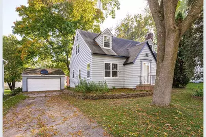 317 1st Street, Sandstone, MN 55072 - Photo 1