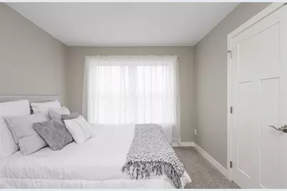 5913 Rub Of The Green Street, Saint Cloud, MN 56304 - Photo 31