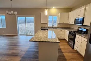 971 45th Ave NE, Saint Cloud, MN 56304 - Photo 5