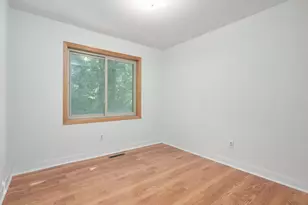 300 Butternut Ln, Burnsville, MN 55306 - Photo 25