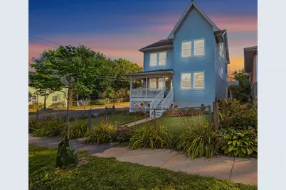 1058 6th Street E, Saint Paul, MN 55106 - Photo 1