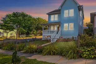 1058 6th St E, Saint Paul, MN 55106 - Photo 1