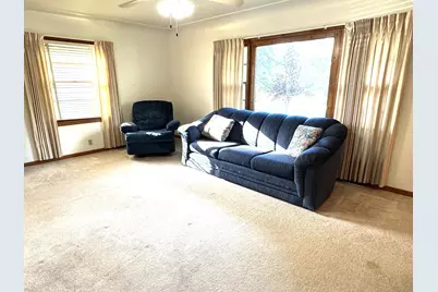 402 3rd Street NE, Fosston, MN 56542 - Photo 7