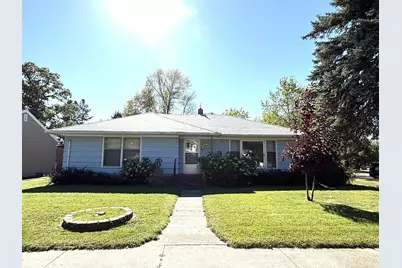 402 3rd Street NE, Fosston, MN 56542 - Photo 1