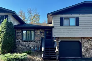 805 River Ave N, Sauk Rapids, MN 56379 - Photo 1