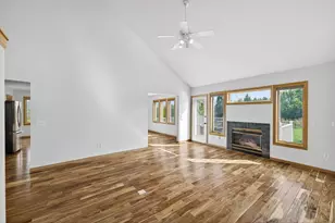 829 Jasmine Ave N, Lake Elmo, MN 55042 - Photo 33