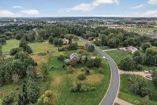 829 Jasmine Ave N, Lake Elmo, MN 55042 - Photo 15