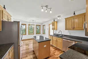 829 Jasmine Ave N, Lake Elmo, MN 55042 - Photo 25