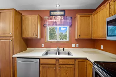 1802 18th Street SW, Austin, MN 55912 - Photo 13