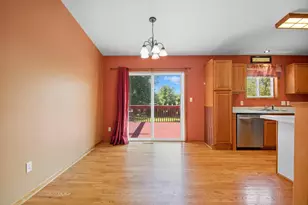 1802 18th St SW, Austin, MN 55912 - Photo 9