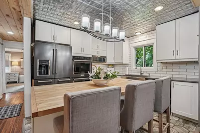 5230 Lincoln Street NE, Fridley, MN 55421 - Photo 9