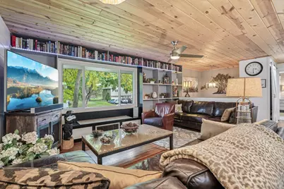 5230 Lincoln Street NE, Fridley, MN 55421 - Photo 15