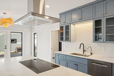 1615 Stanford Avenue, Saint Paul, MN 55105 - Photo 11