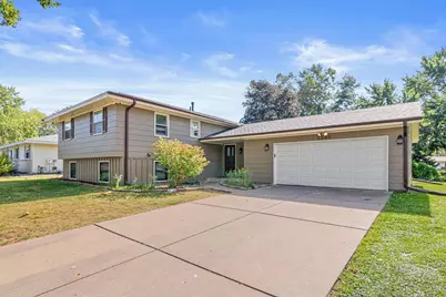 2340 Standridge Avenue, Maplewood, MN 55109 - Photo 1