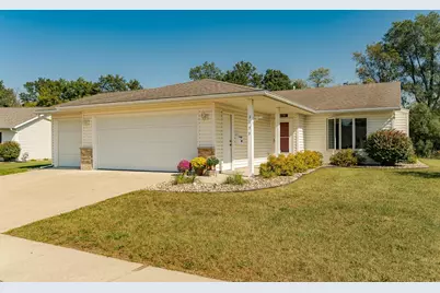 2177 McQuillan Court SE, Rochester, MN 55904 - Photo 1