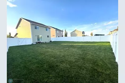 4110 52nd Street S, Fargo, ND 58104 - Photo 27