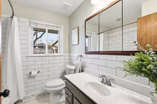 8131 Vincent Ave S, Bloomington, MN 55431 - Photo 21