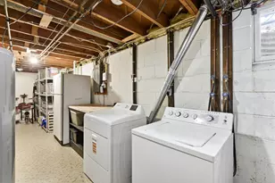 8131 Vincent Ave S, Bloomington, MN 55431 - Photo 33