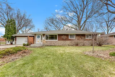 8131 Vincent Avenue S, Bloomington, MN 55431 - Photo 45