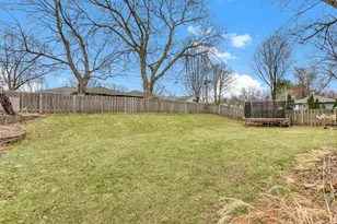 8131 Vincent Ave S, Bloomington, MN 55431 - Photo 39