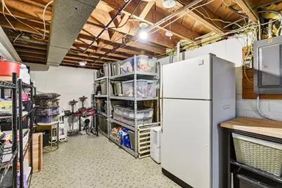 8131 Vincent Avenue S, Bloomington, MN 55431 - Photo 33