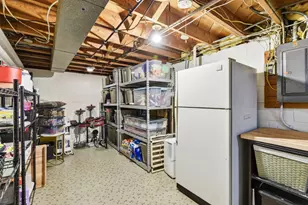 8131 Vincent Ave S, Bloomington, MN 55431 - Photo 33