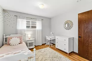 8131 Vincent Ave S, Bloomington, MN 55431 - Photo 15