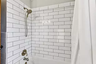 8131 Vincent Ave S, Bloomington, MN 55431 - Photo 23