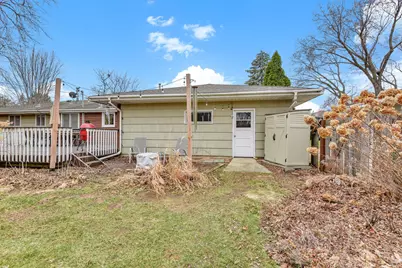 8131 Vincent Avenue S, Bloomington, MN 55431 - Photo 41