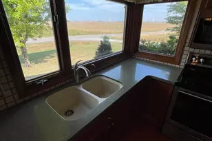 67927 270th St, Manchester Twp, MN 56009 - Photo 7