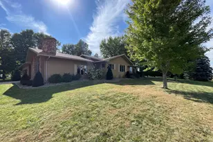 67927 270th St, Manchester Twp, MN 56009 - Photo 3