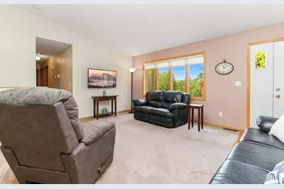 16188 Woodcrest Drive, Paynesville, MN 56362 - Photo 11