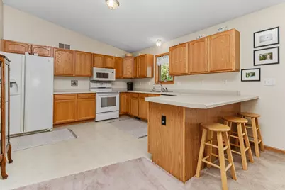16188 Woodcrest Drive, Paynesville, MN 56362 - Photo 15