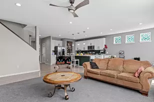 9774 Ambrose Rd, Woodbury, MN 55129 - Photo 7